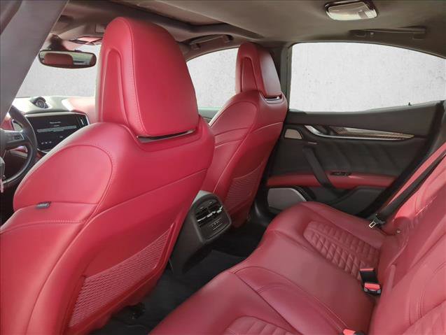 Used 2022 Maserati Ghibli Trofeo image 18