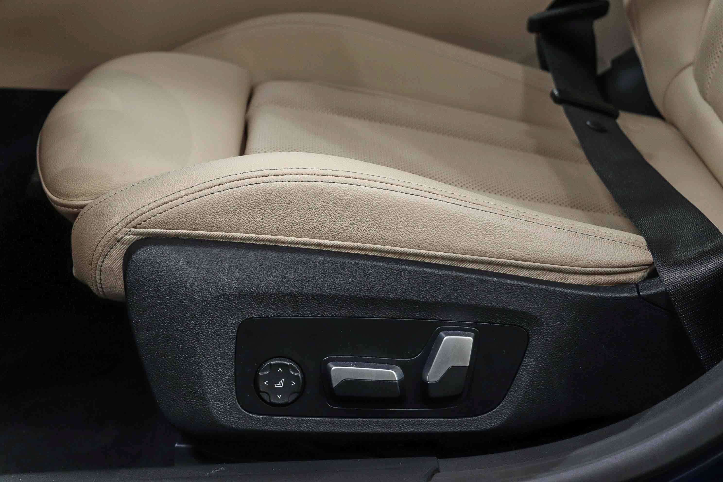 Certified 2023 BMW i4 eDrive35 w/ Premium Package RWD image 20