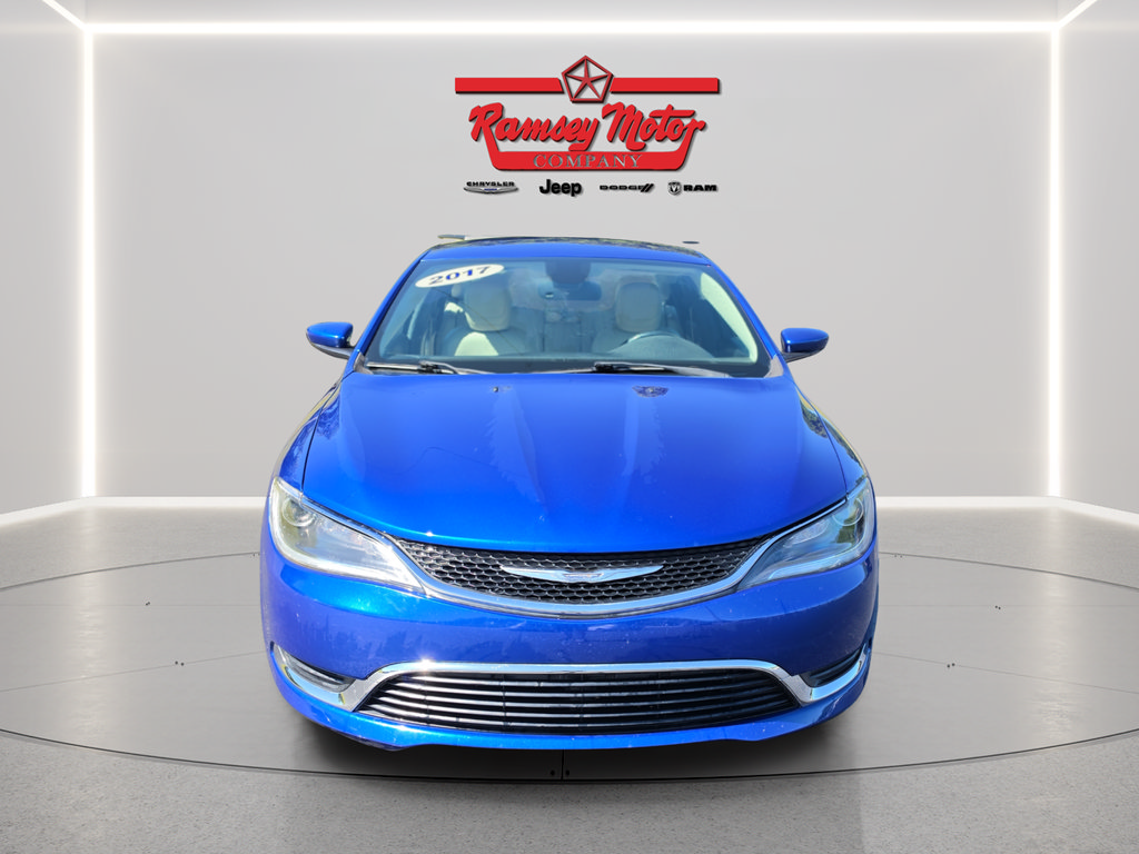 Used 2017 Chrysler 200 Limited Platinum FWD image 8