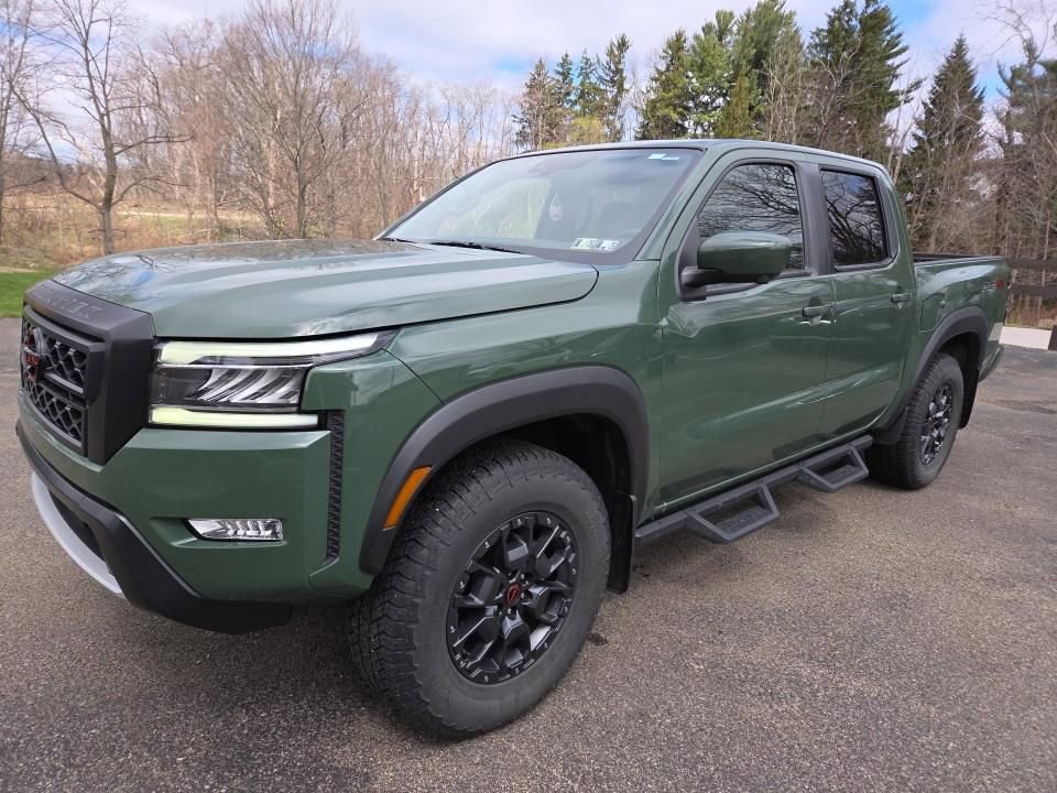 Certified 2023 Nissan Frontier PRO-4X w/ Pro-4X Premium Package image 3