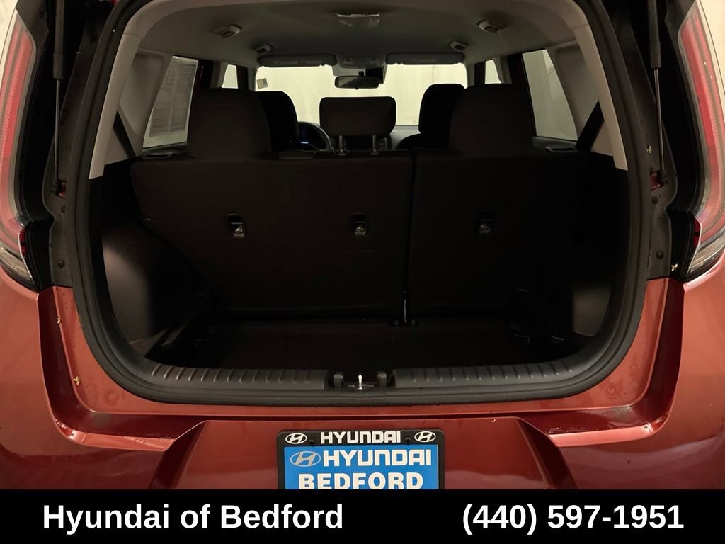 Used 2023 Kia Soul LX FWD image 10