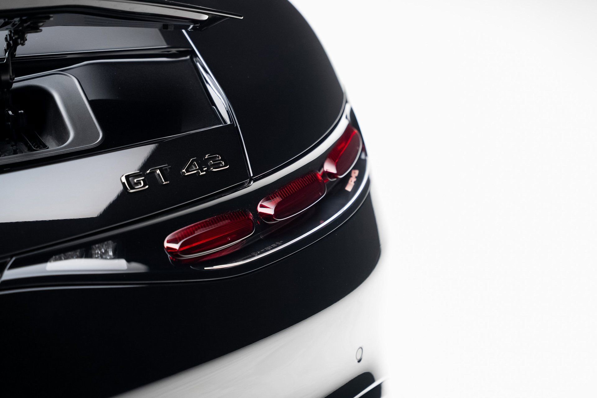 Used 2025 Mercedes-Benz AMG GT 43 image 30
