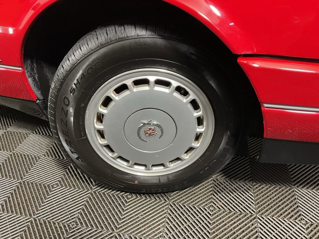 Used 1988 Cadillac Allante image 30