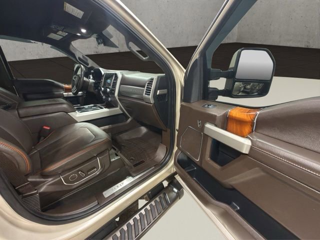 Used 2017 Ford F350 King Ranch w/ FX4 Off-Road Package image 18