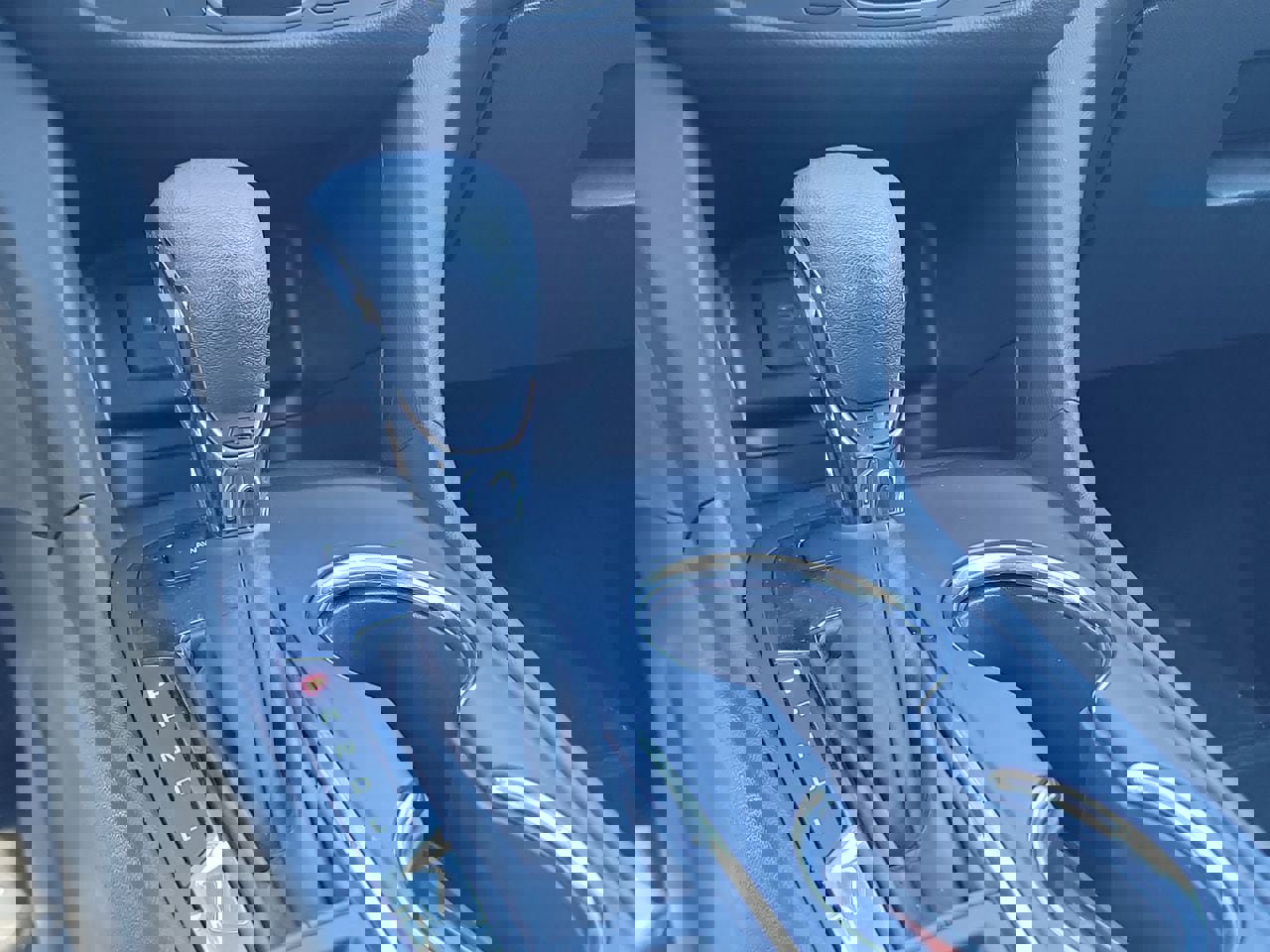 Used 2023 Chevrolet Equinox LT image 17