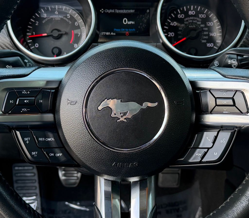 Used 2019 Ford Mustang Coupe RWD image 35
