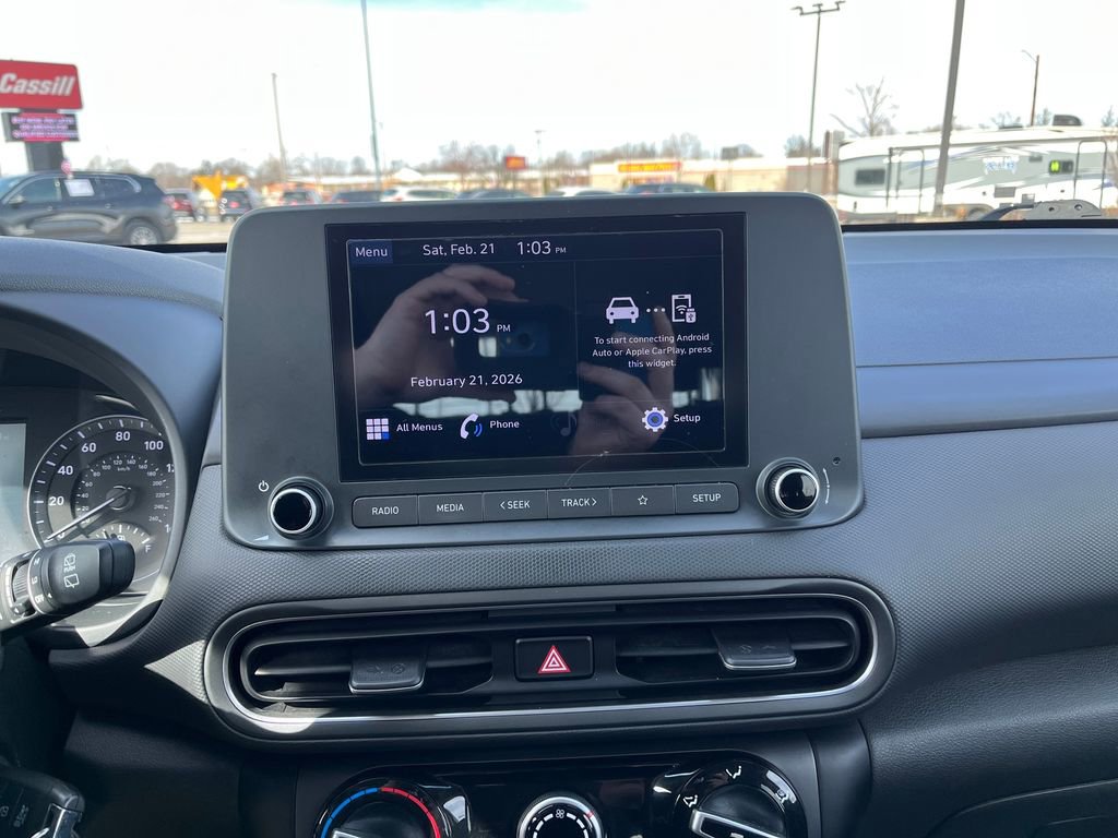 Used 2022 Hyundai Kona SE image 25