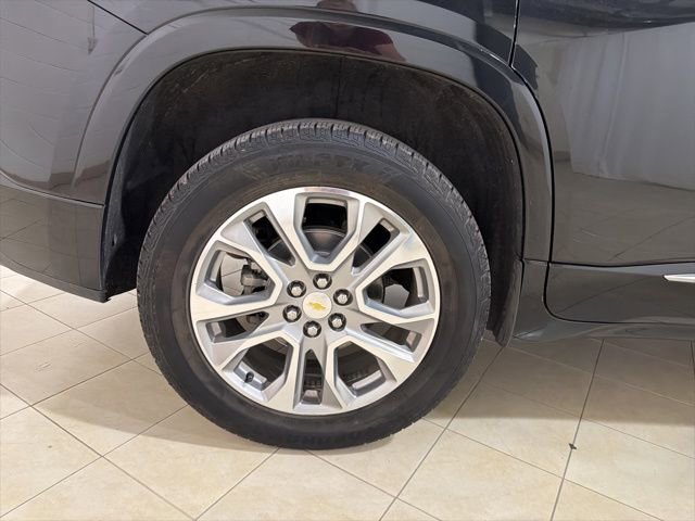 Used 2018 Chevrolet Traverse Premier w/ Driver Confidence II Package image 30