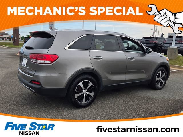 Used 2017 Kia Sorento EX FWD image 14