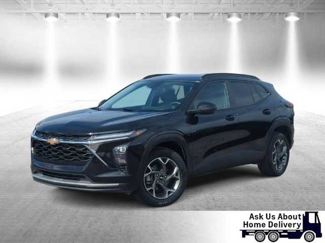 Used 2025 Chevrolet Trax LT