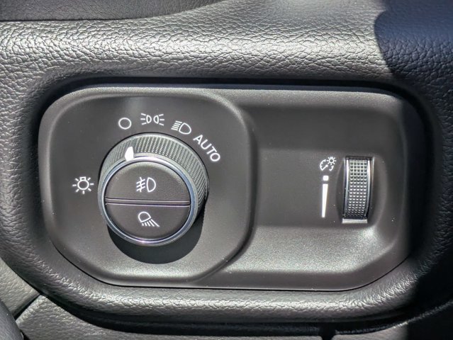 Used 2026 RAM 3500 Big Horn AWD/4WD image 24