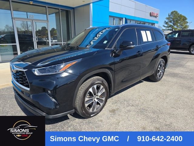 Used 2021 Toyota Highlander XLE