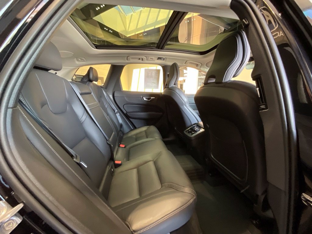 Used 2021 Volvo XC60 T6 Inscription w/ Advanced Package AWD/4WD image 21