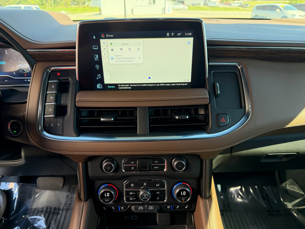 Used 2024 Chevrolet Tahoe High Country w/ Advanced Technology Package image 40