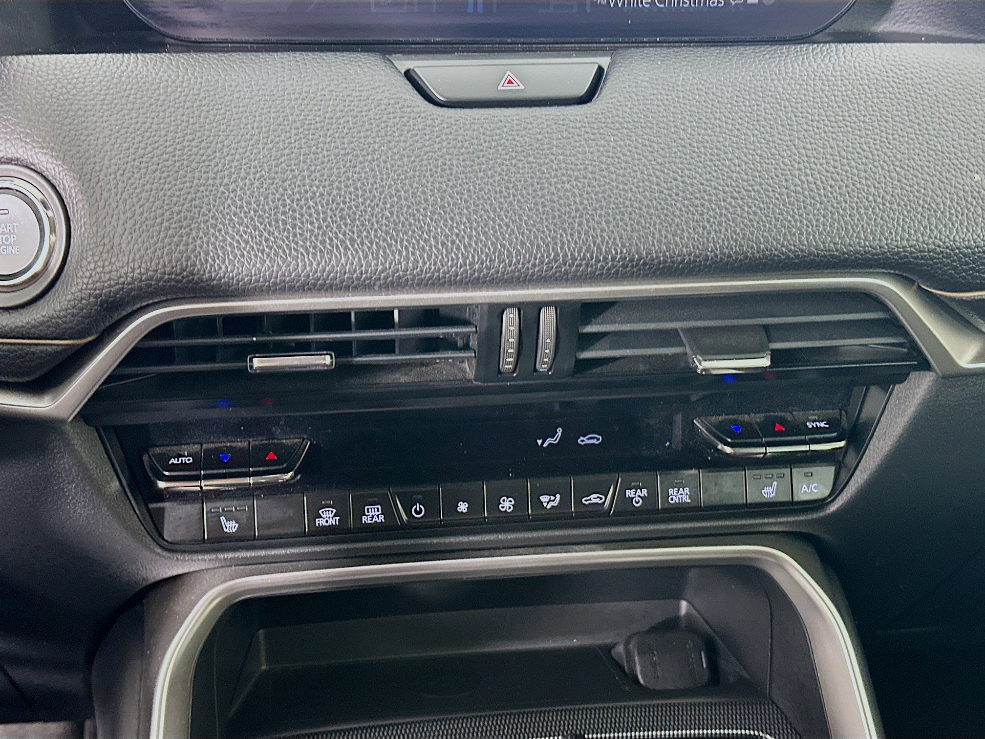 Used 2024 MAZDA CX-90 3.3 Turbo w/ Premium Package image 24