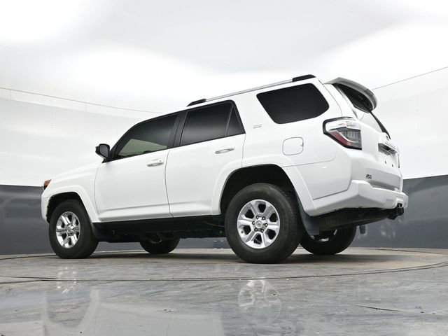 Used 2021 Toyota 4Runner SR5 image 33