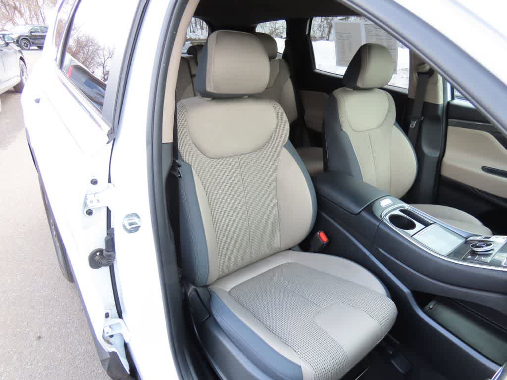 Used 2022 Hyundai Santa Fe SE image 18