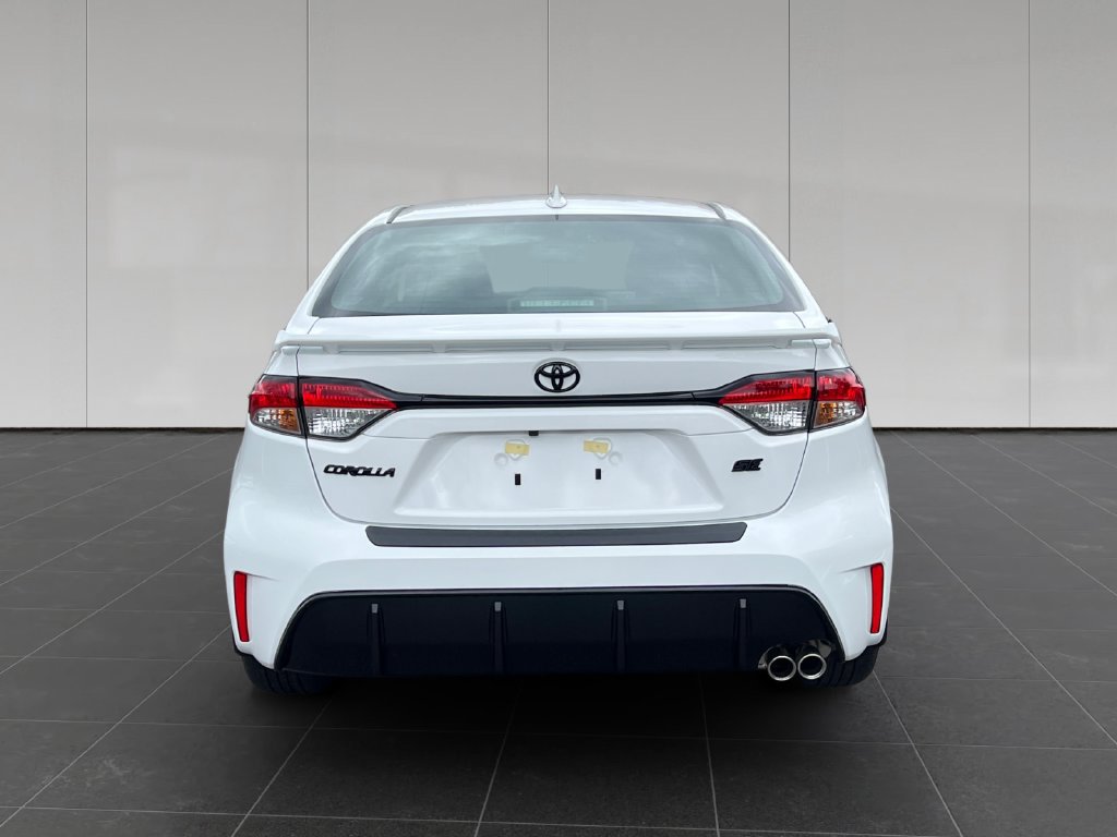 New 2027 Toyota Corolla SE FWD image 4