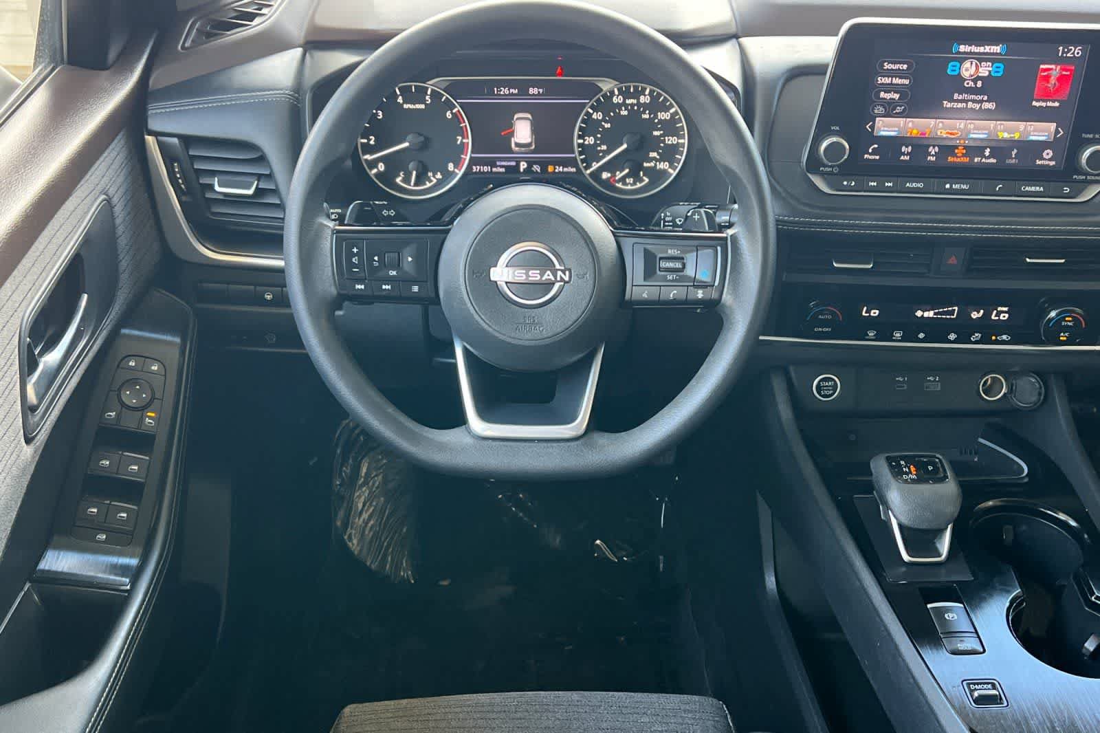 Used 2023 Nissan Rogue SV FWD image 16