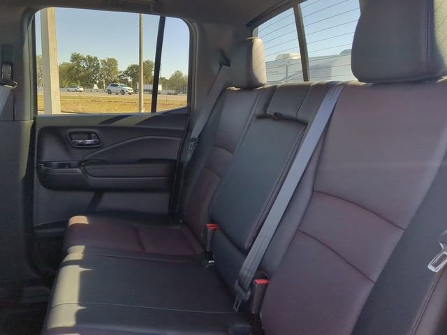 Used 2024 Honda Ridgeline Black Edition image 16