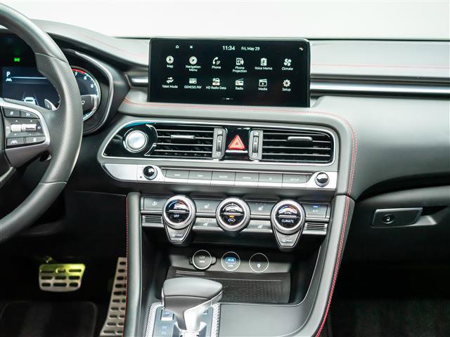 Used 2023 Genesis G70 2.0T w/ Sport Prestige Package RWD image 26
