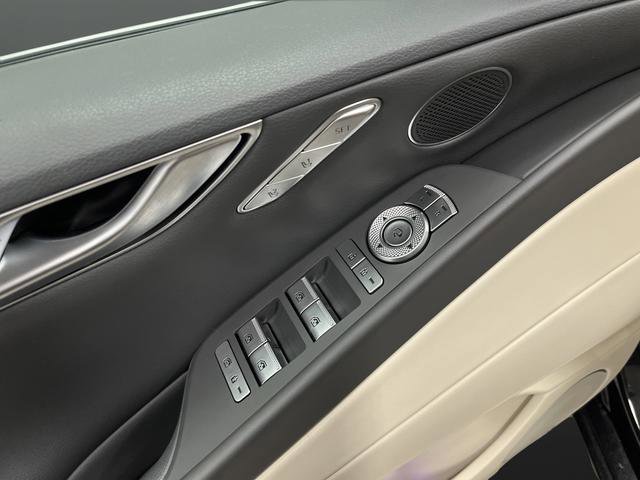 Used 2024 Genesis G80 2.5T image 26