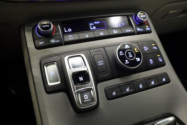 Used 2021 Hyundai Palisade Limited image 24