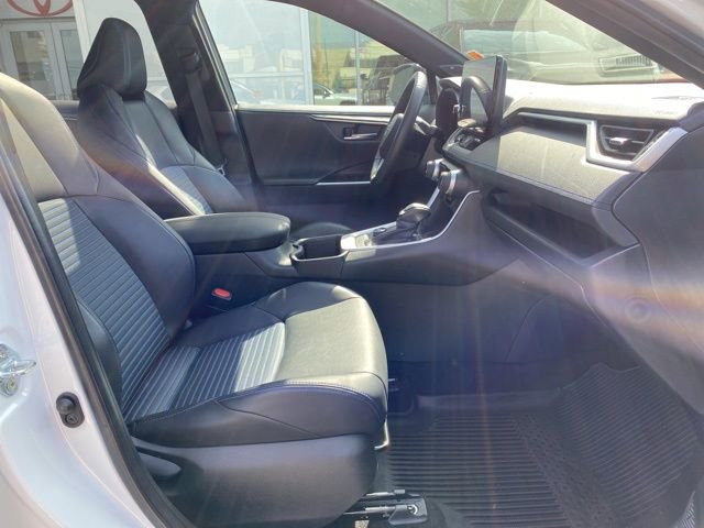 Used 2024 Toyota RAV4 XSE w/ Advanced Technology Package AWD/4WD image 21