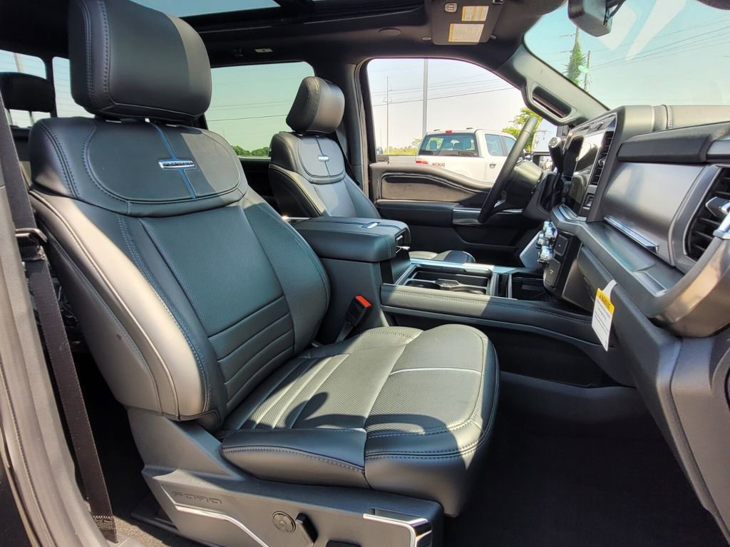 New 2025 Ford F250 Platinum image 5