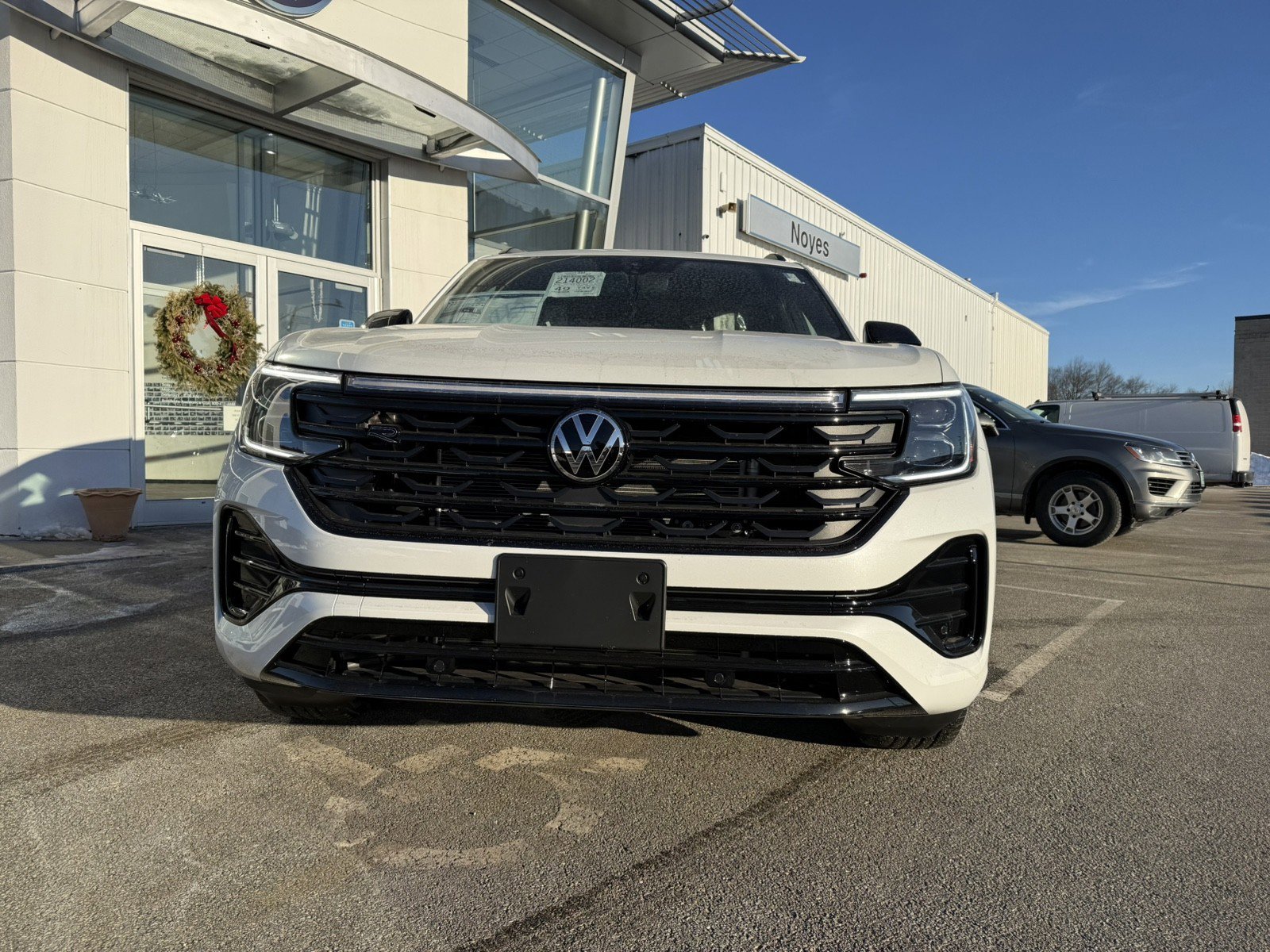 New 2026 Volkswagen Atlas Cross Sport SEL R-Line image 2