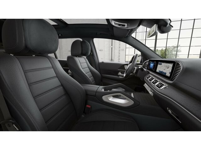 New 2026 Mercedes-Benz GLS 580 4MATIC image 47