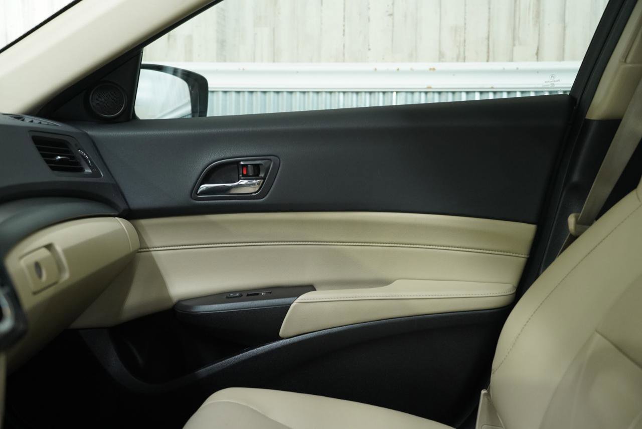 Used 2016 Acura ILX FWD image 33