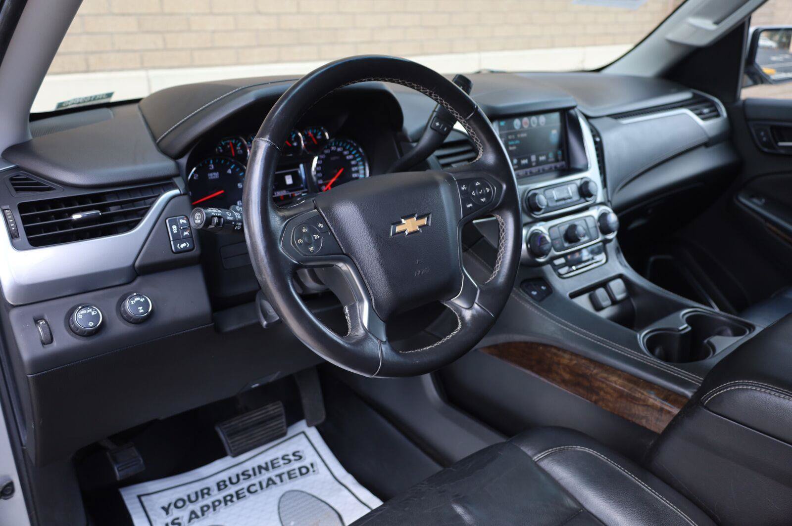 Used 2018 Chevrolet Tahoe LT AWD/4WD image 16