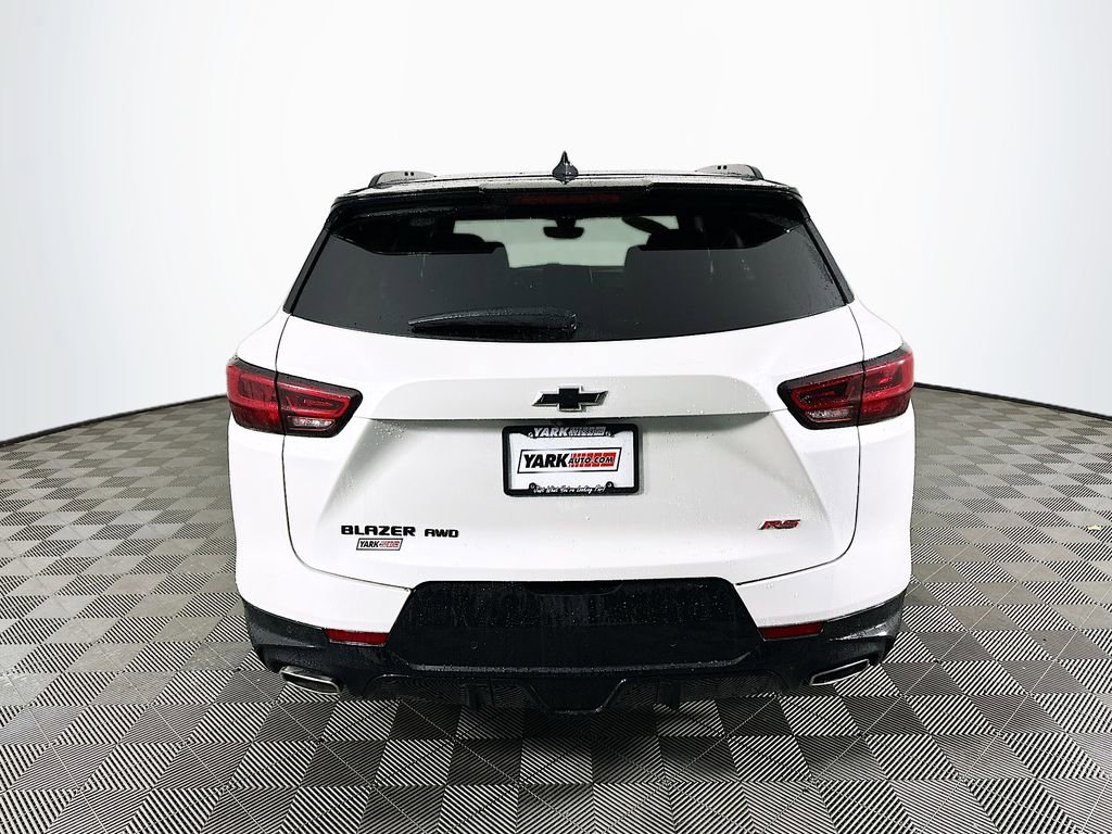 Used 2023 Chevrolet Blazer RS w/ Driver Confidence II Package AWD/4WD image 11