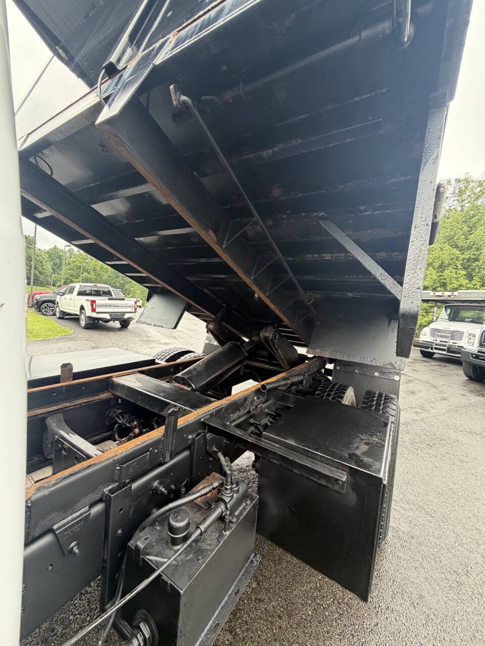 Used 2017 Ford F650 2WD SuperCab Super Duty image 50