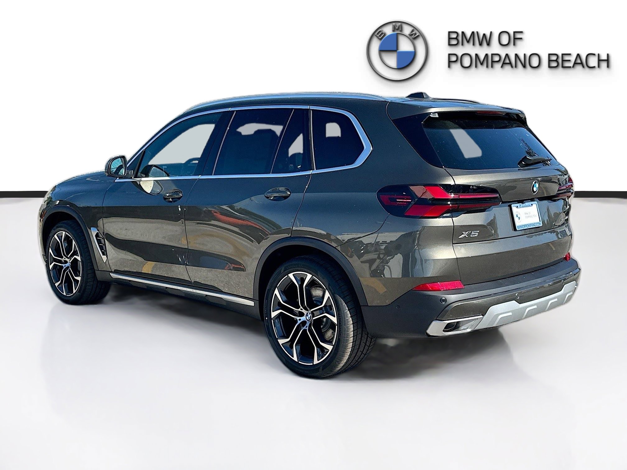 New 2026 BMW X5 sDrive40i RWD image 4