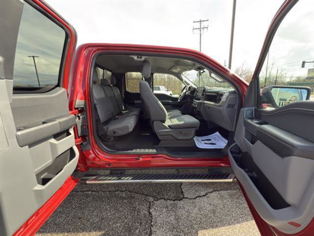 Certified 2022 Ford F150 XLT w/ Equipment Group 302A High image 25