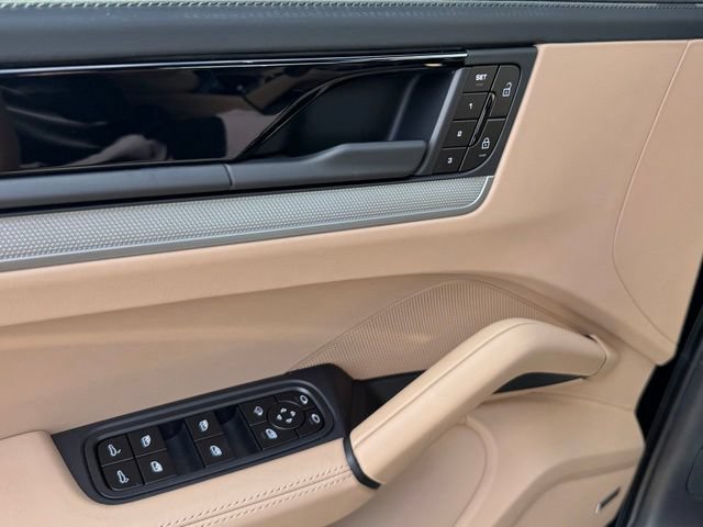 New 2026 Porsche Cayenne S AWD/4WD image 14