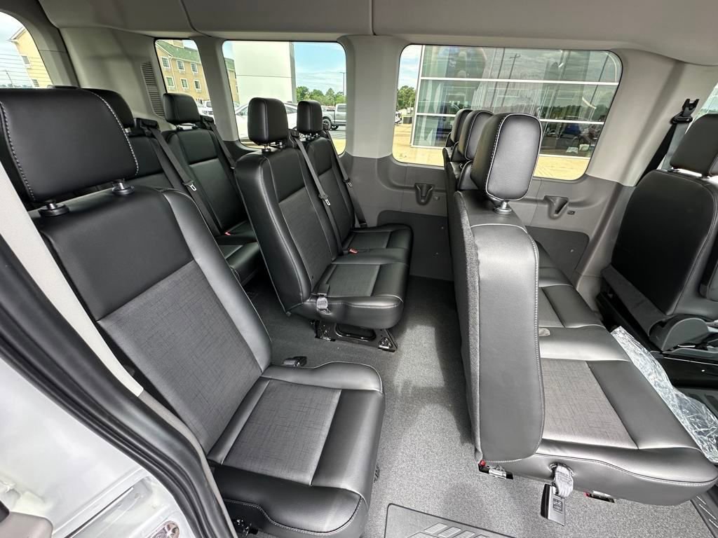 New 2025 Ford Transit 350 XL image 17