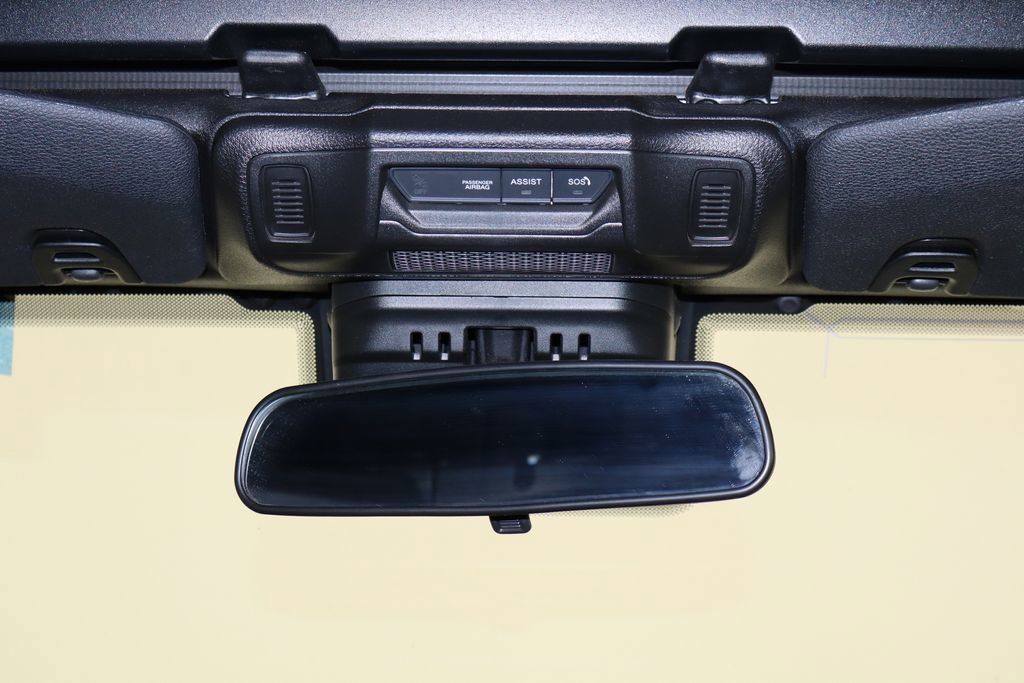 Used 2024 Jeep Wrangler Willys image 24