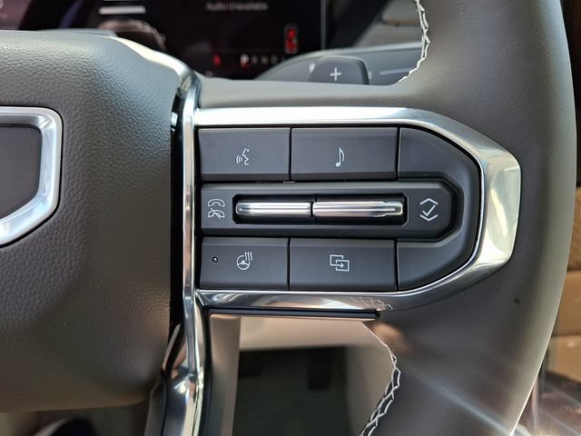 New 2026 GMC Acadia Denali w/ Super Cruise Package AWD/4WD image 17