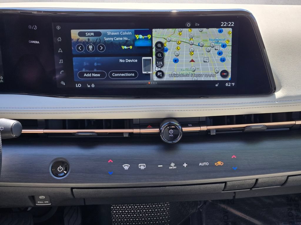 Used 2024 Nissan Ariya AWD image 15
