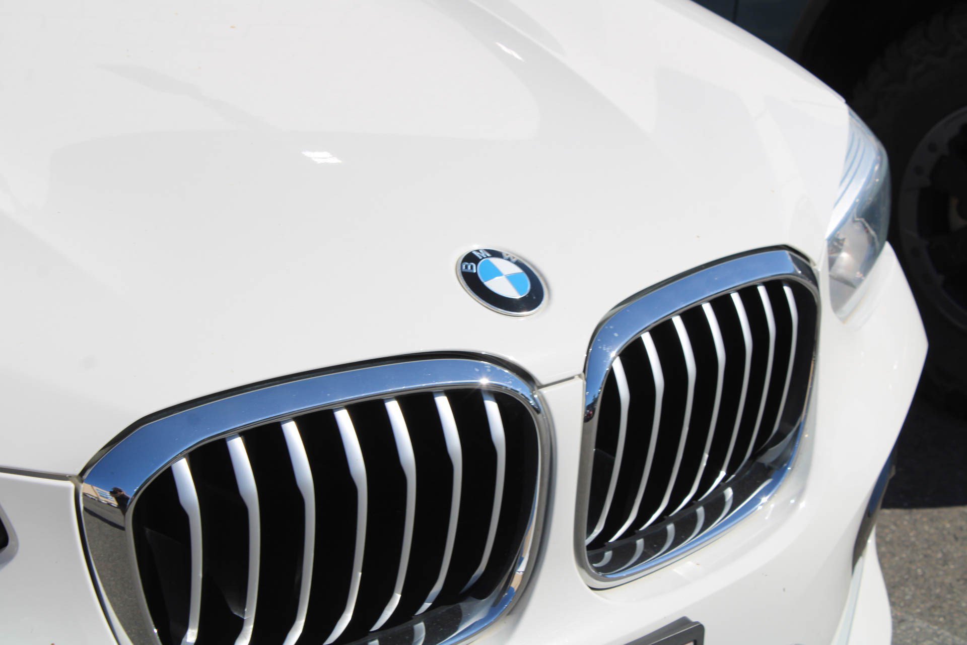 Used 2020 BMW X4 xDrive30i w/ Convenience Package AWD/4WD image 6