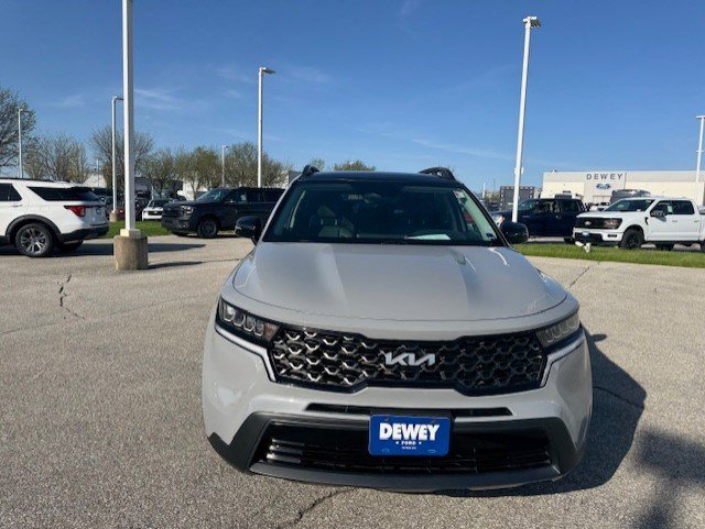 Used 2022 Kia Sorento S w/ Panoramic Sunroof Package AWD/4WD image 2
