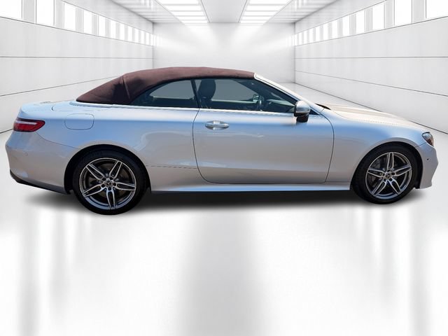Used 2018 Mercedes-Benz E 400 4MATIC Cabriolet image 4