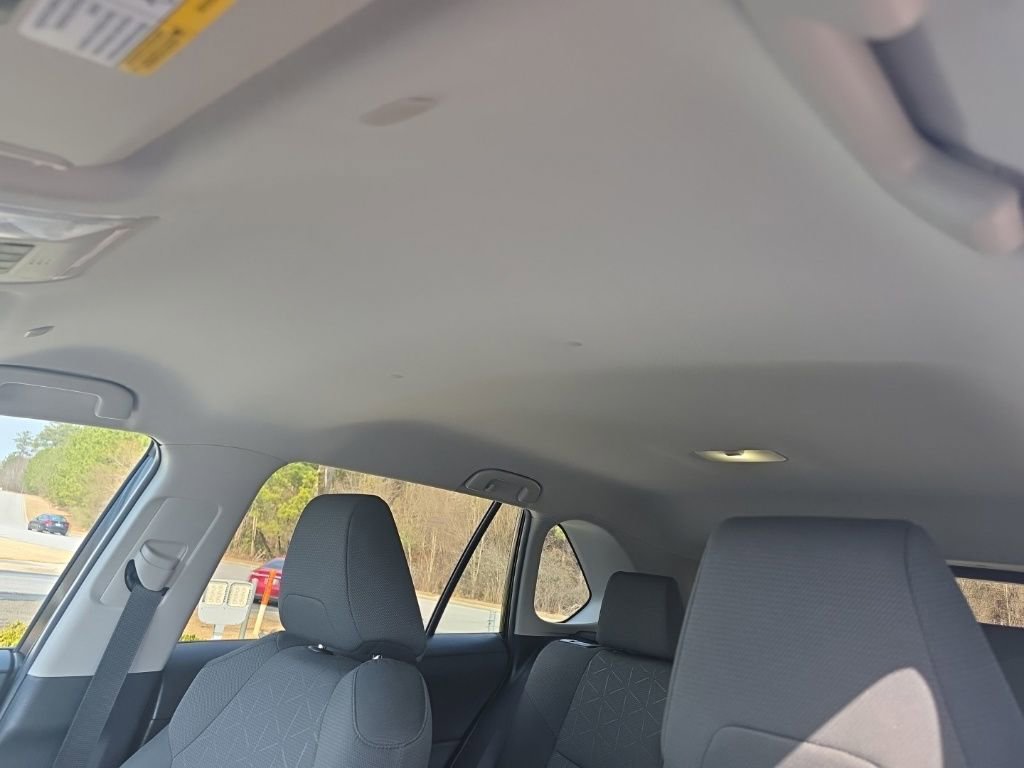 Used 2024 Toyota RAV4 XLE image 22