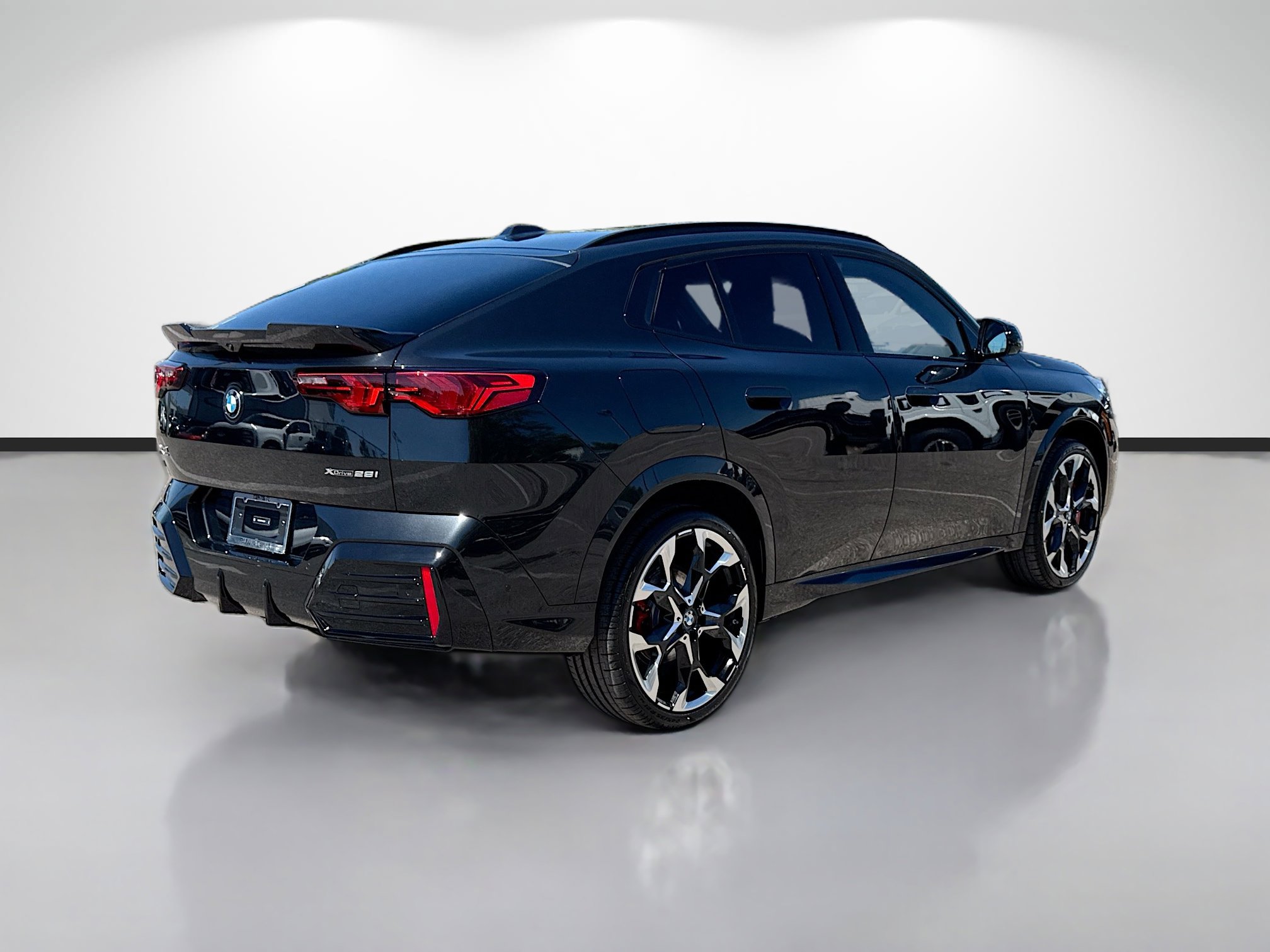 New 2026 BMW X2 xDrive28i w/ Technology Package image 3