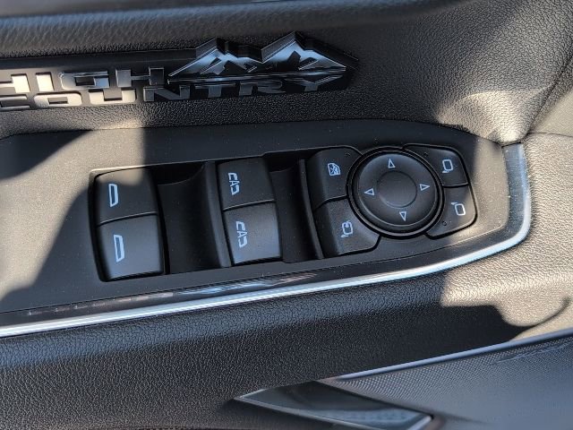 New 2025 Chevrolet Silverado 1500 High Country image 16