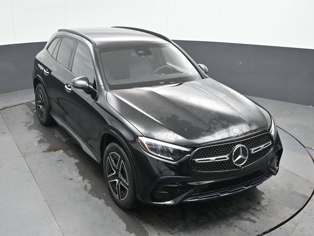 Used 2023 Mercedes-Benz GLC 300 image 29