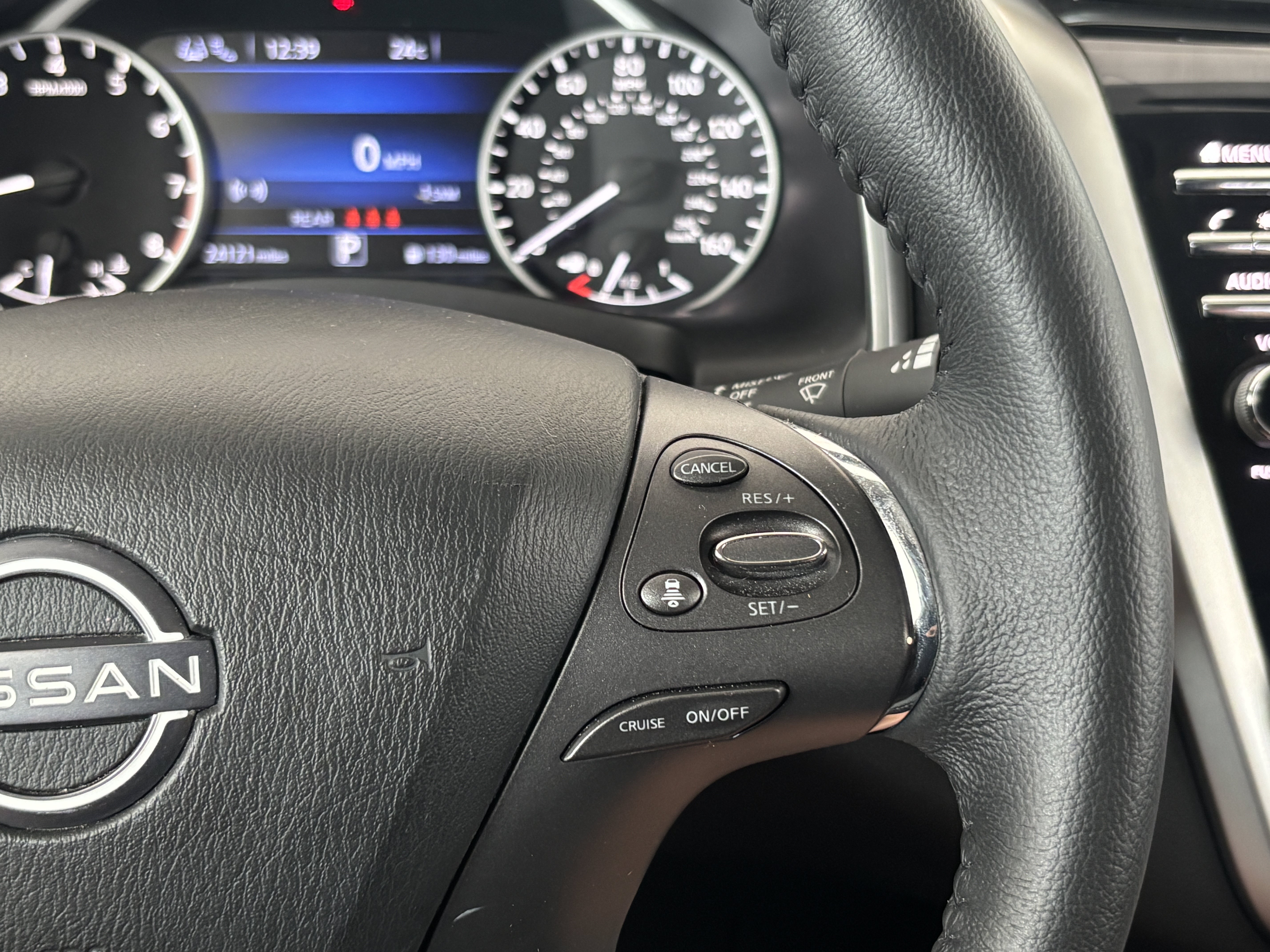 Used 2024 Nissan Murano SV w/ SV Midnight Edition Package AWD/4WD image 12